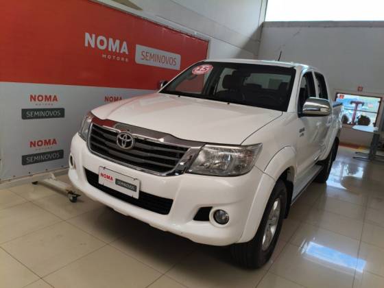 TOYOTA HILUX 2.7 SRV 4X2 CD 16V FLEX 4P AUTOMÁTICO